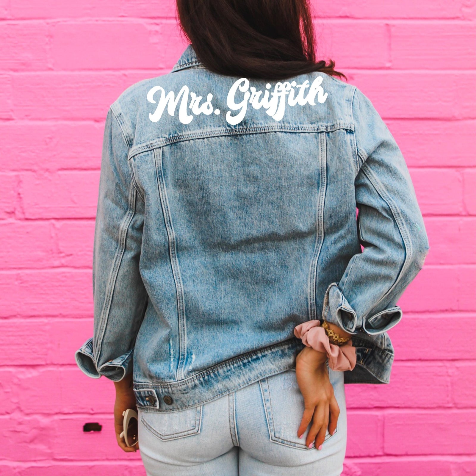 Custom Wedding Mrs Denim Jacket With Pearls, Bridesmaid Denim Jackets,  Personalize Just Married Engaged Wifey Jean Jackets - Party Favors -  AliExpress