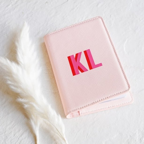Savri Personalized White Printed Passport Cover With Name And Design On It.